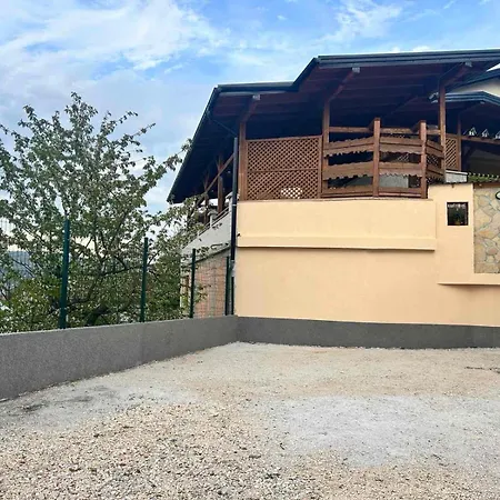 Viewpoint Apartment *