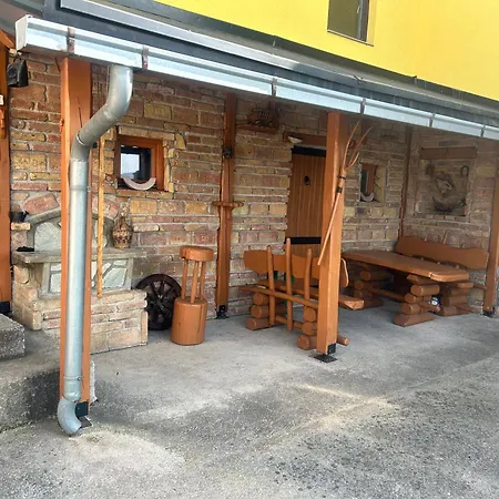 Viewpoint Apartment *